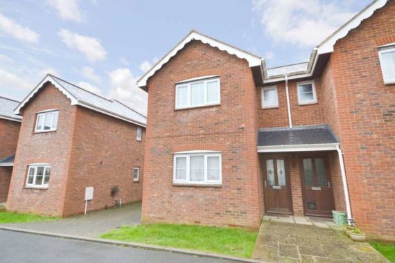 3 Bedroom Semi-Detac...